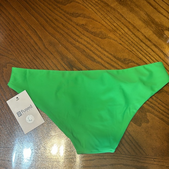 Fused Hawaii Bikini Bottom - Picture 3 of 3